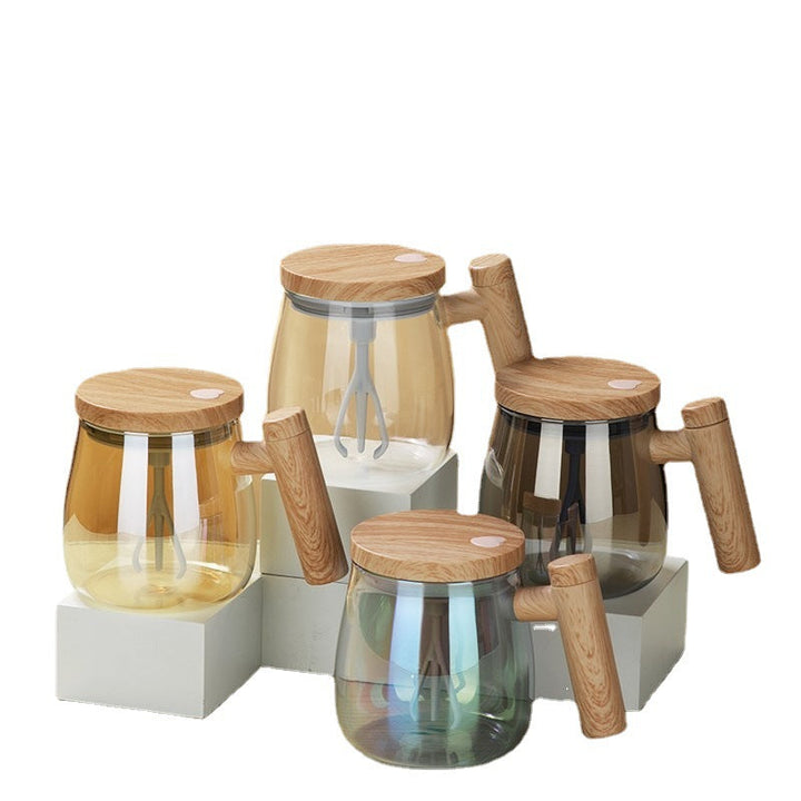 Insulated mixing coffee mug with built-in stir button