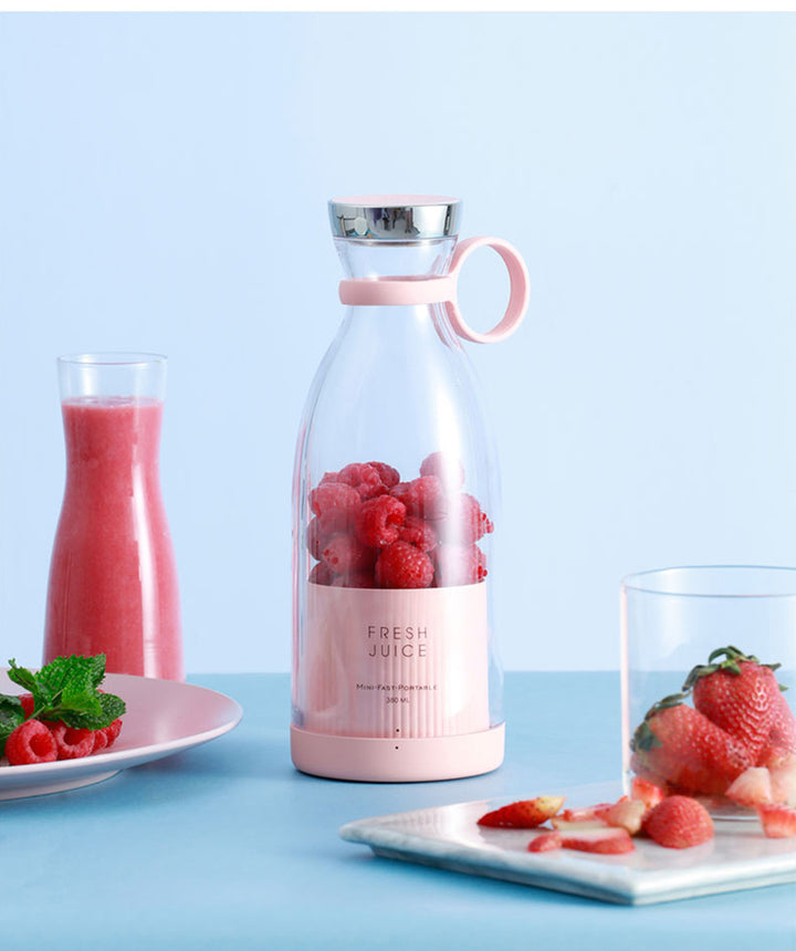 Travel-friendly USB blender cup for fresh drinks on the go
