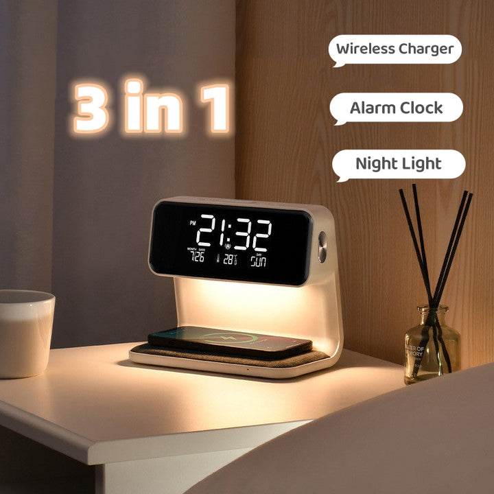 Fast charging 3-in-1 wireless charging station for multiple devices