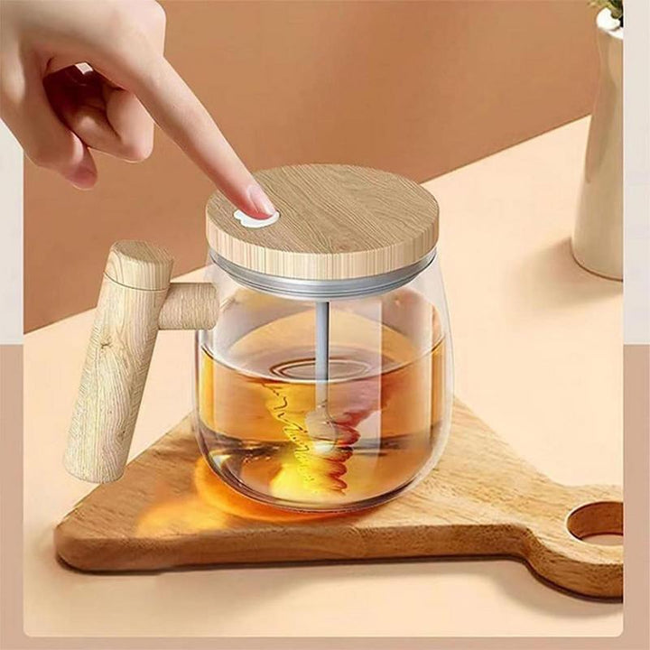 Stainless steel mixing coffee mug with automatic blender