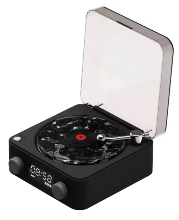 Mini Bluetooth music player with old-fashioned radio design