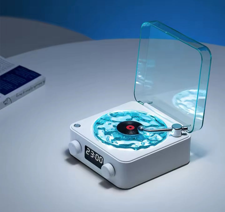 Lightweight retro music player with Bluetooth connectivity